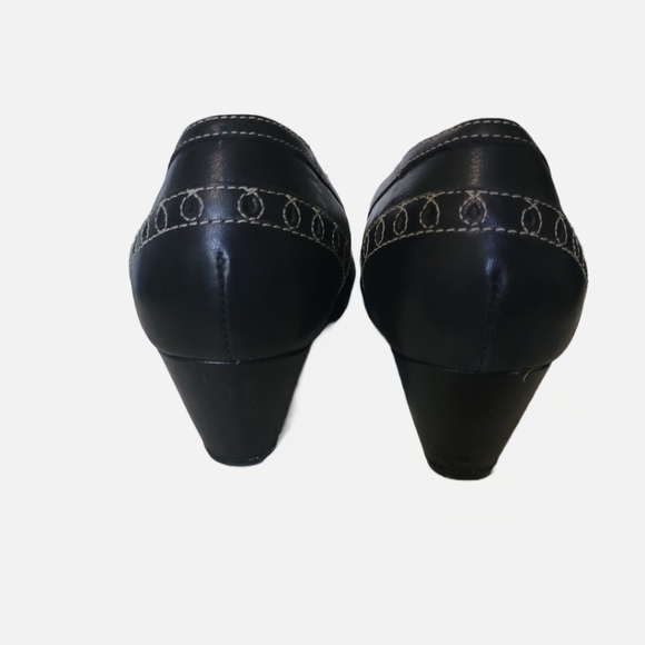 Mary Jane Laser cut embroidered - Picture 3 of 5